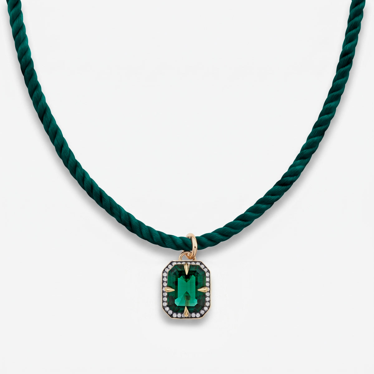 MOJAVE EMERALD NECKLACE-2
