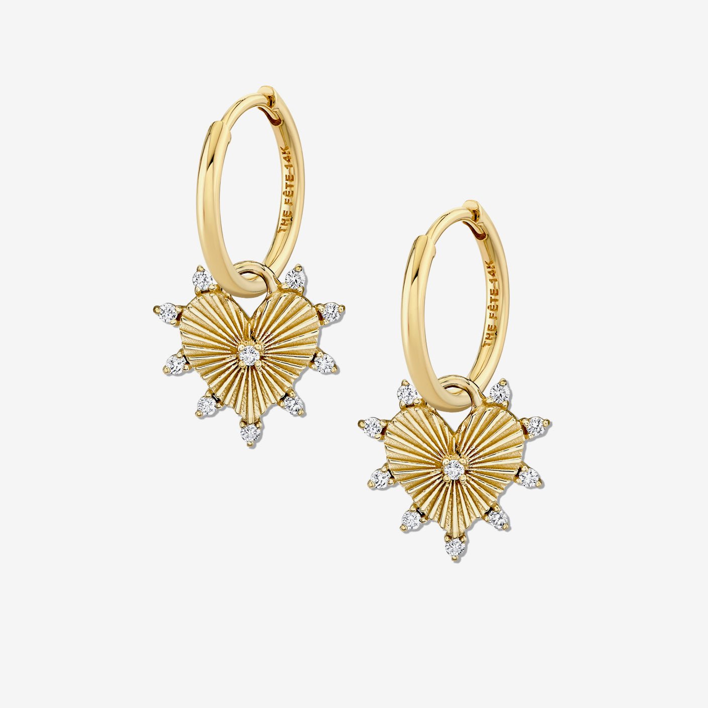 HALO HEART EARRINGS / PETITE - The Fête