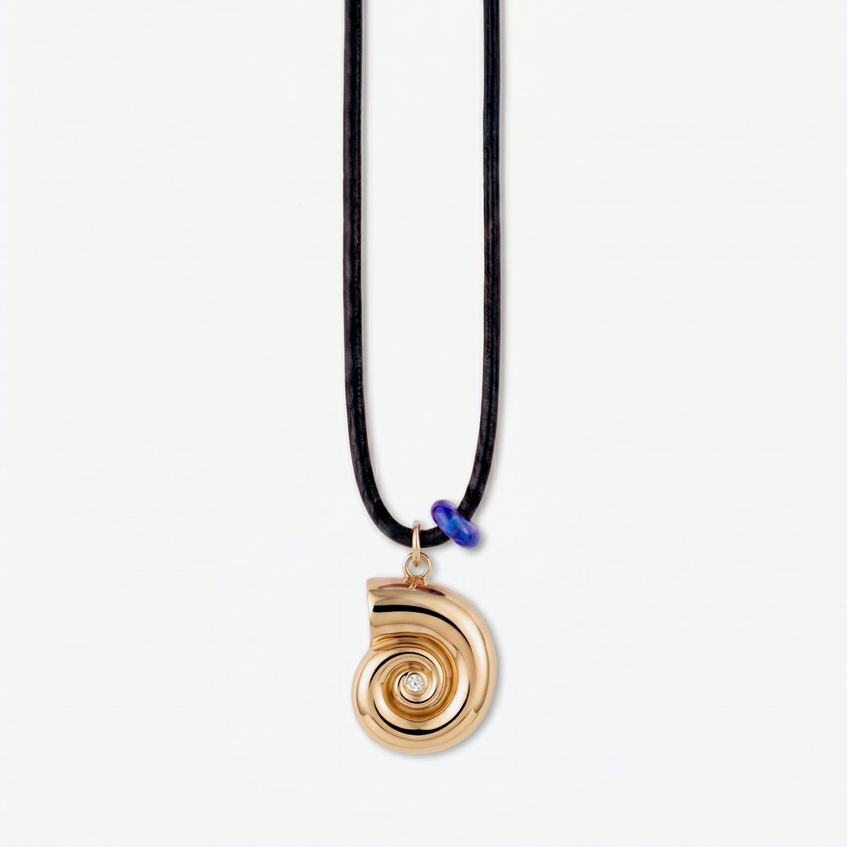 NATUILUS NECKLACE / BLACK - The Fête