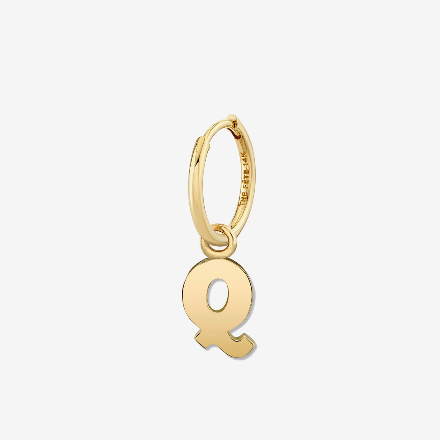 Q EARRING - The Fête