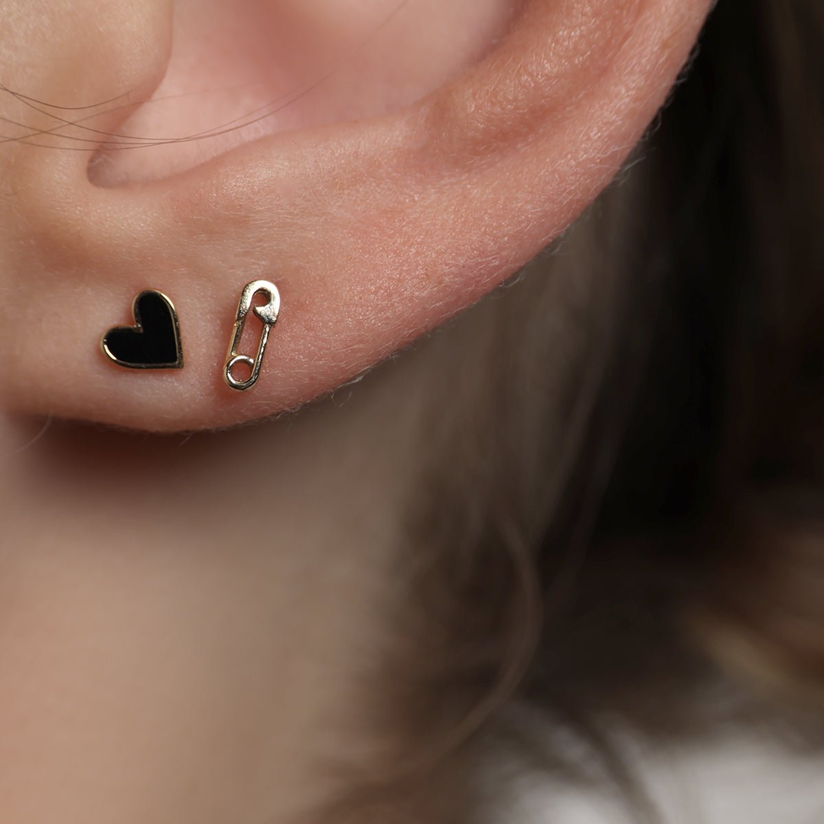 SAFETY PIN STUD - The Fête