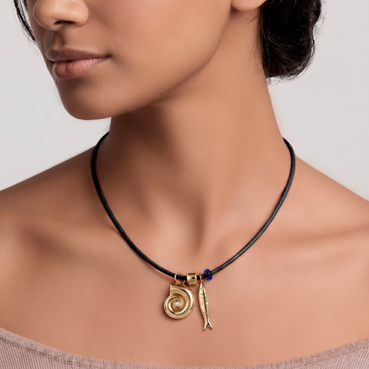 THE BIARRITZ NECKLACE / BLACK - The Fête