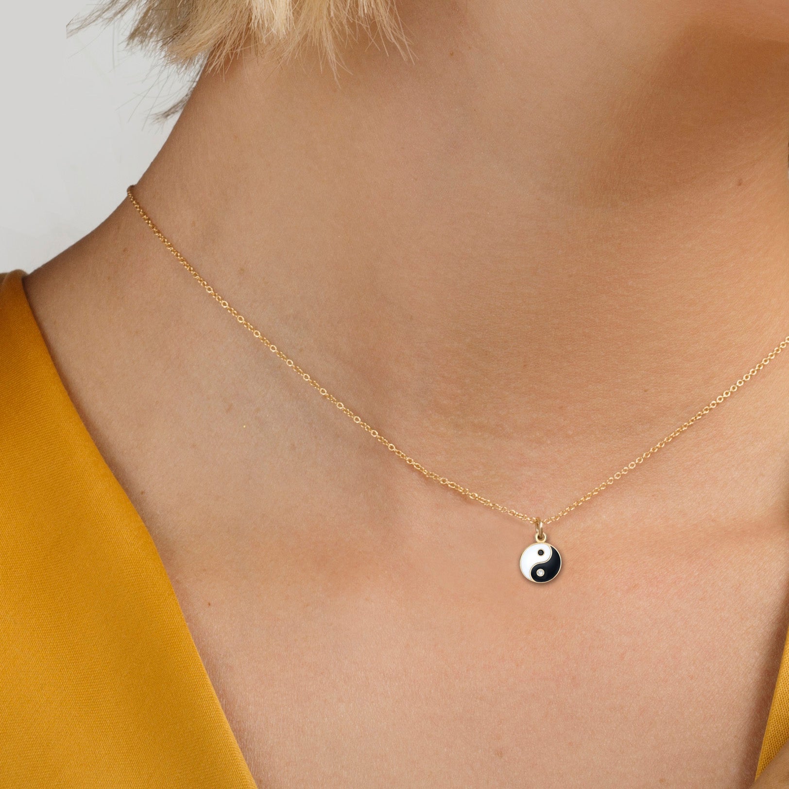 YIN YANG CHARM / DIAMONDS - The Fête